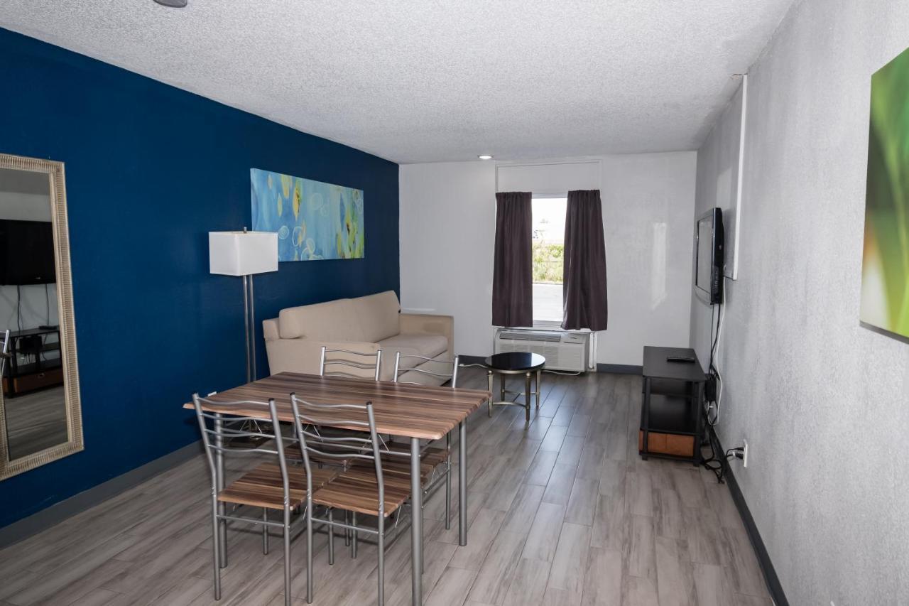 Developer Inn Orlando North, A Baymont By Wyndham Altamonte Springs Εξωτερικό φωτογραφία